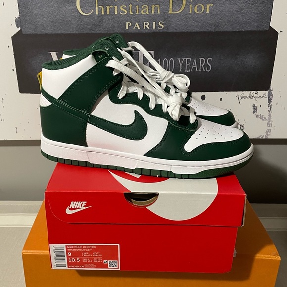 Nike Other - 💥 NWT Nike Dunk High “Australia” in Green/White Men’s 9/Women’s 10.5